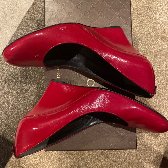 Gucci red shoe - Picture 4 of 12
